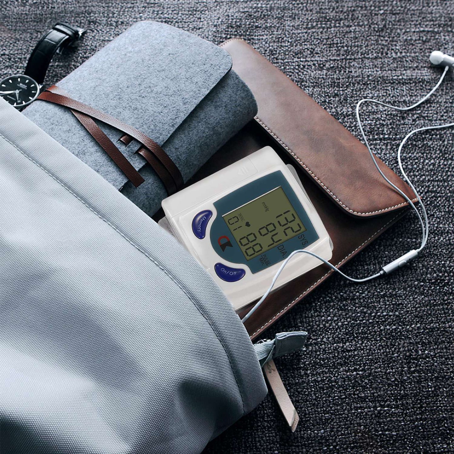 Blood Pressure Monitor, Digital Wrist Blood Pressure Monitor with Measures Pulse, Diastolic and Systolic